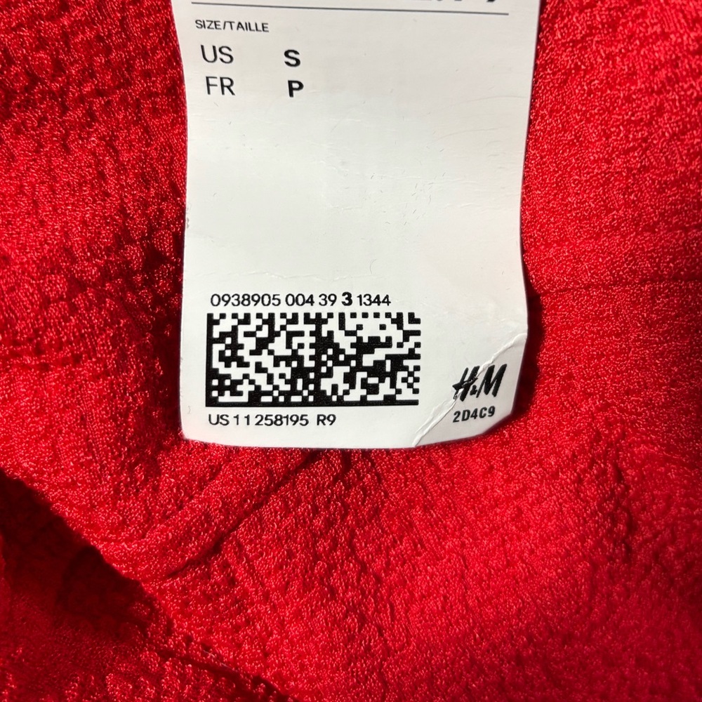 H&M Elegant Red Sleeveless Dress - Picture 4 of 4